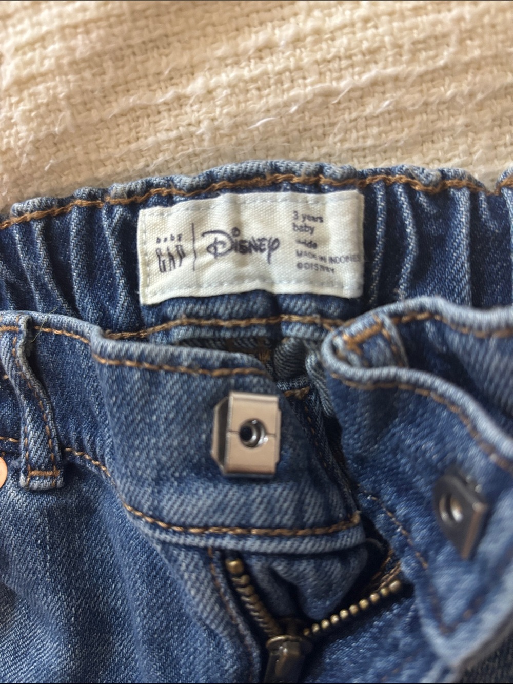 GAP X Disney Dark Blue Denim Wide-Leg Girls' Jeans with Minnie Patch - Picture 4 of 4